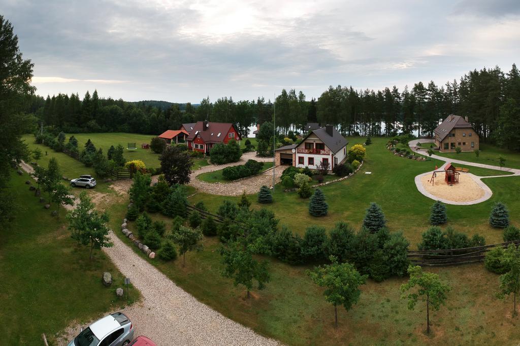 Maison d'hôtes Ezerinis à Kaltanenai Extérieur photo